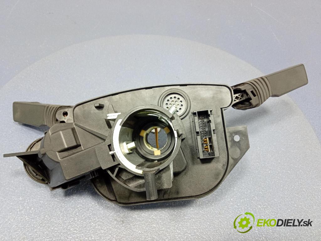 Opel Vectra 2004 prepínač Komplex: 13165349