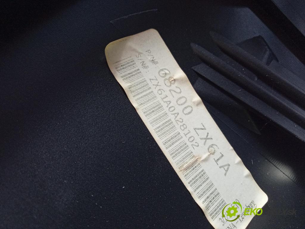 Nissan Altima 2012 kokpit,pristrojová doska 68200-ZX61A