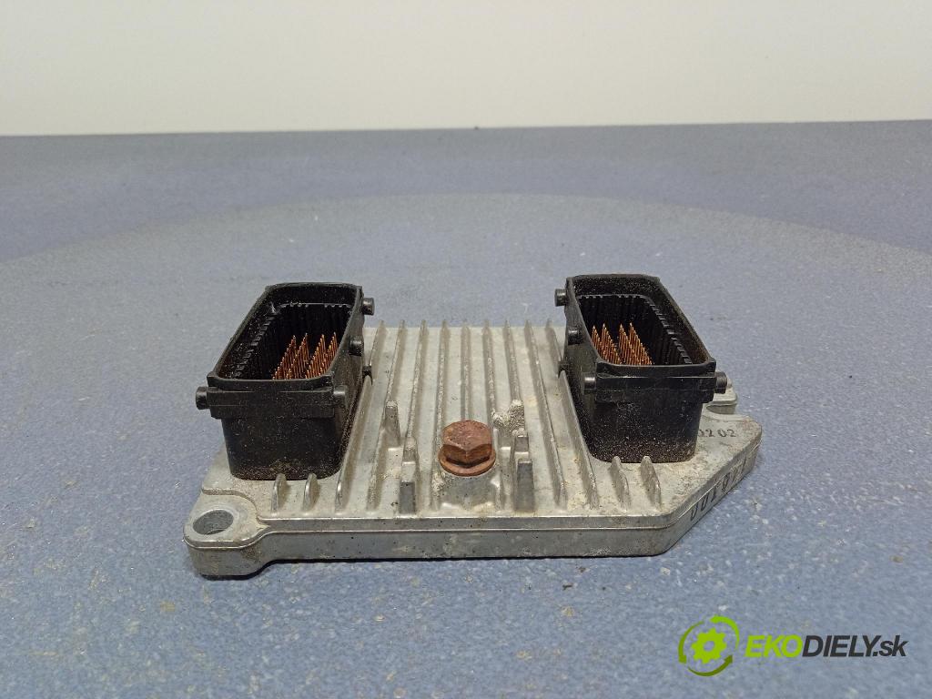 Opel Vectra 2002 riadiaca jednotka Motor: 09179499
