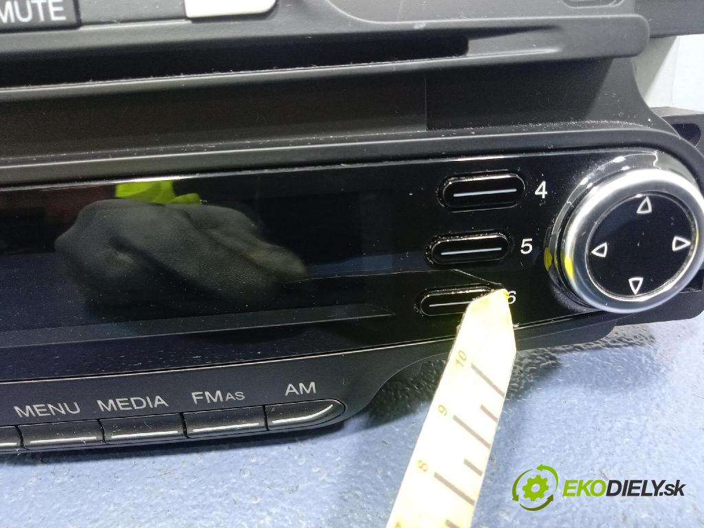 Alfa romeo Giulietta 2011 Radio I Navigácia: 1560968770