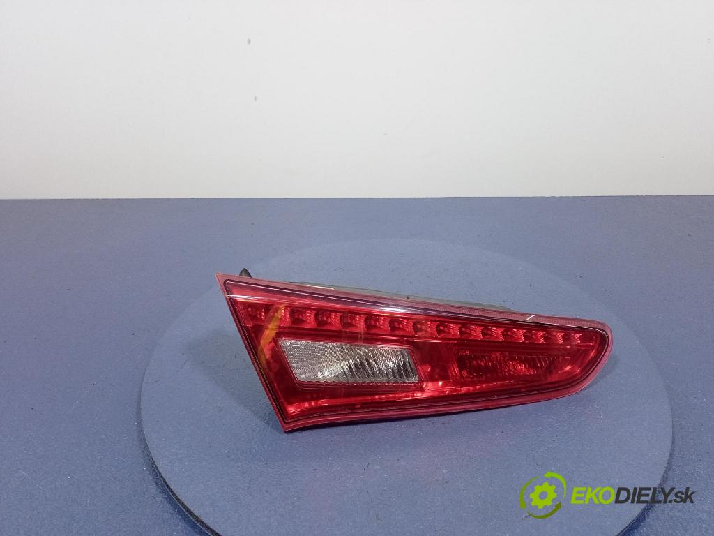 Alfa romeo Giulietta 2011 světlo Zad: levá Uvnitř 50513401