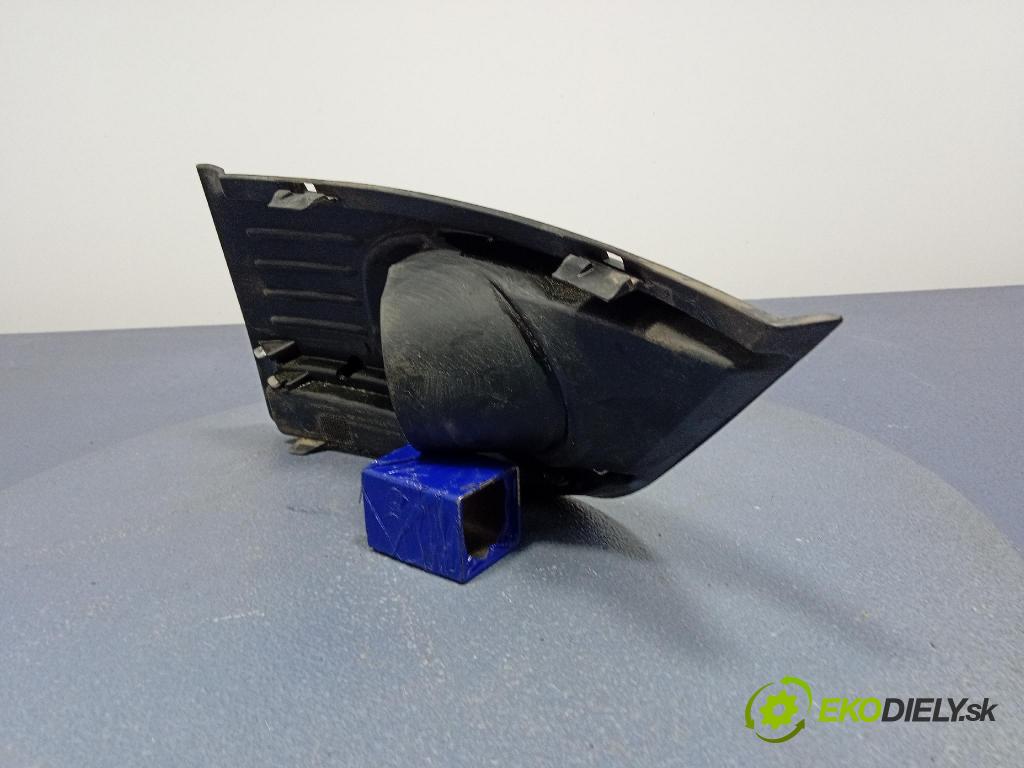 Citroen C4 picasso 2008 lišta narazník 9680404177