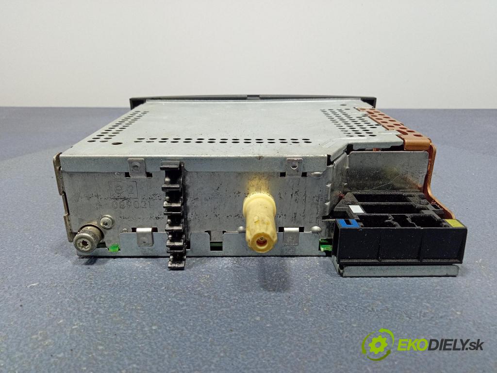 Renault Megane 2003 Radio I Navigácia: 8200256141