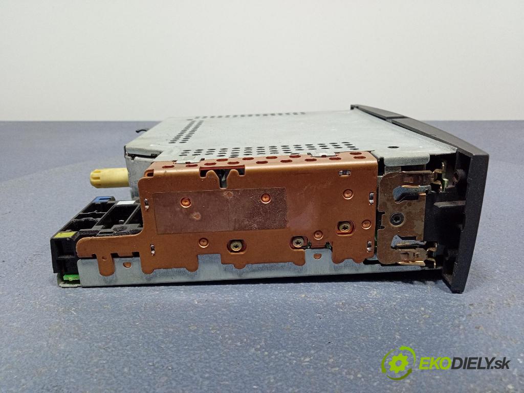 Renault Megane 2003 Radio I Navigácia: 8200256141