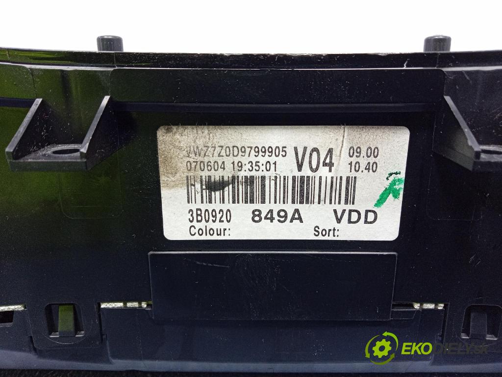 Vw Passat 2004 prístrojovka/ budíky 3B0920849A