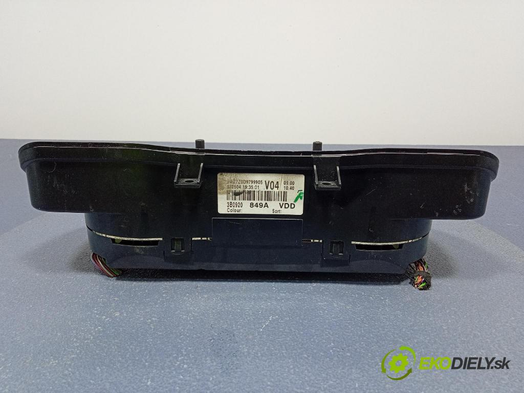 Vw Passat 2004 prístrojovka/ budíky 3B0920849A