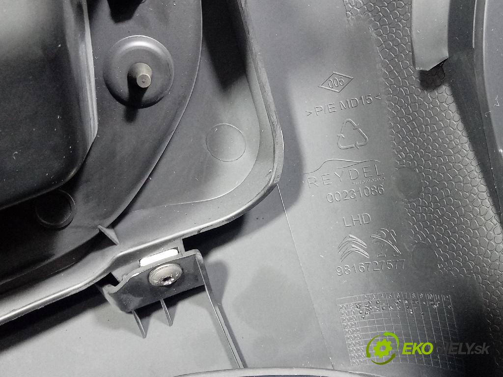 Citroen Berlingo 2019 kokpit,pristrojová doska