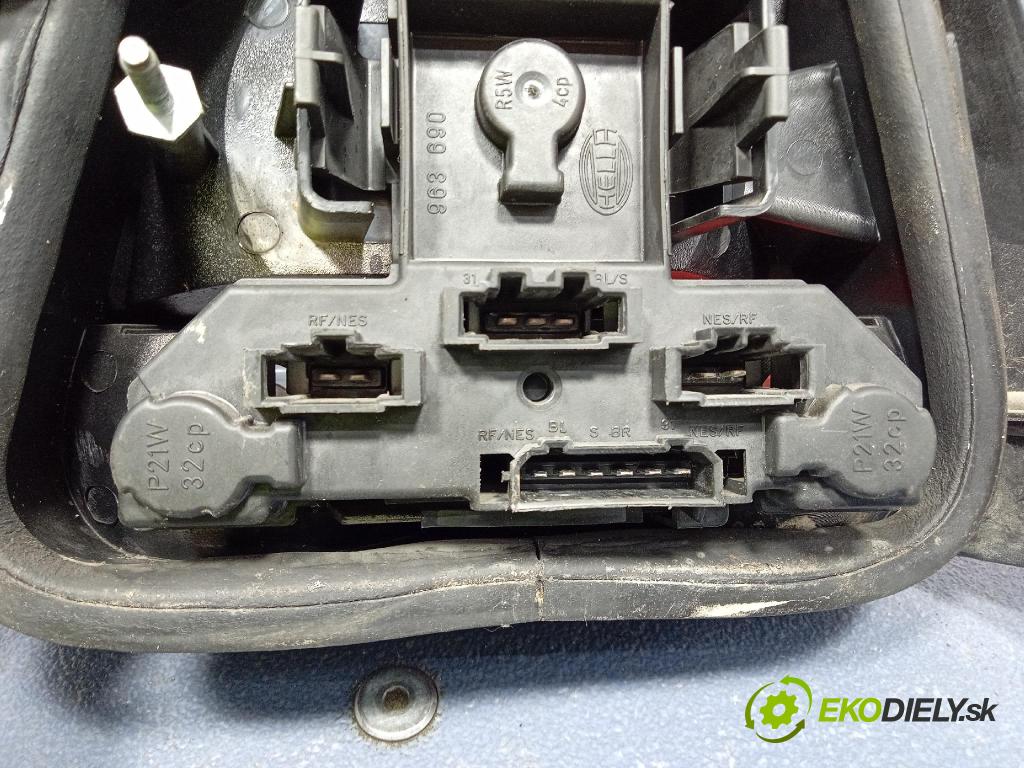 Vw Bora 2002 světlo Zad: levá Mimo: 01-441-1954