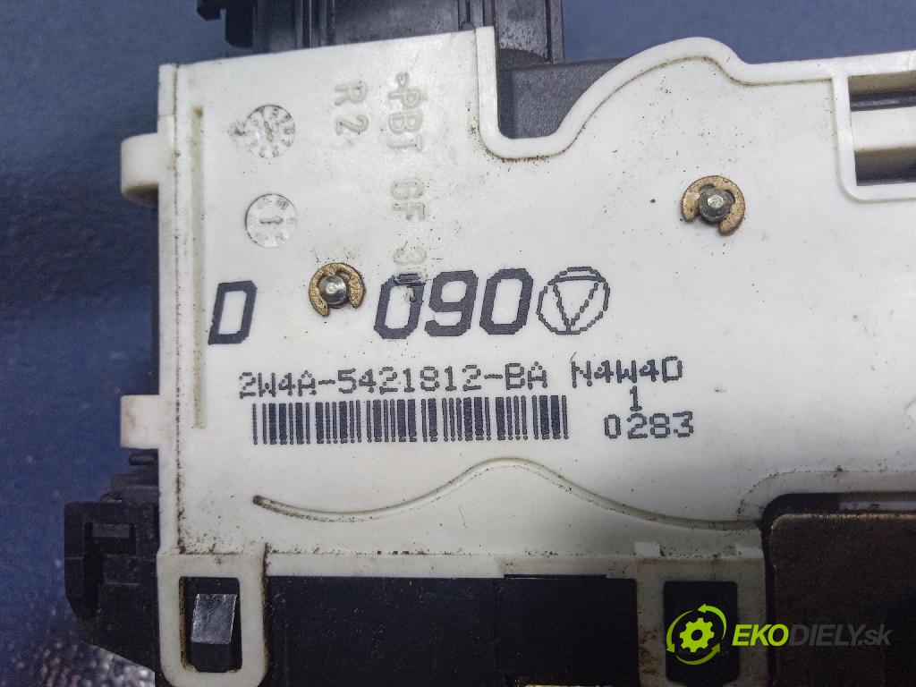Mazda Tribute 2003 zámek dveře před v pravo: 2W4A-5421812-BA