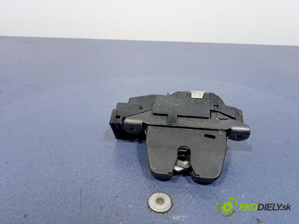 Citroen C4 picasso 2008 zámek Klapky: kufr 9660403980