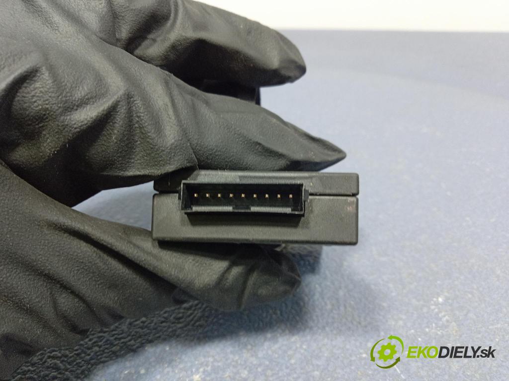 Opel Zafira 2003 riadiaca jednotka Motor: