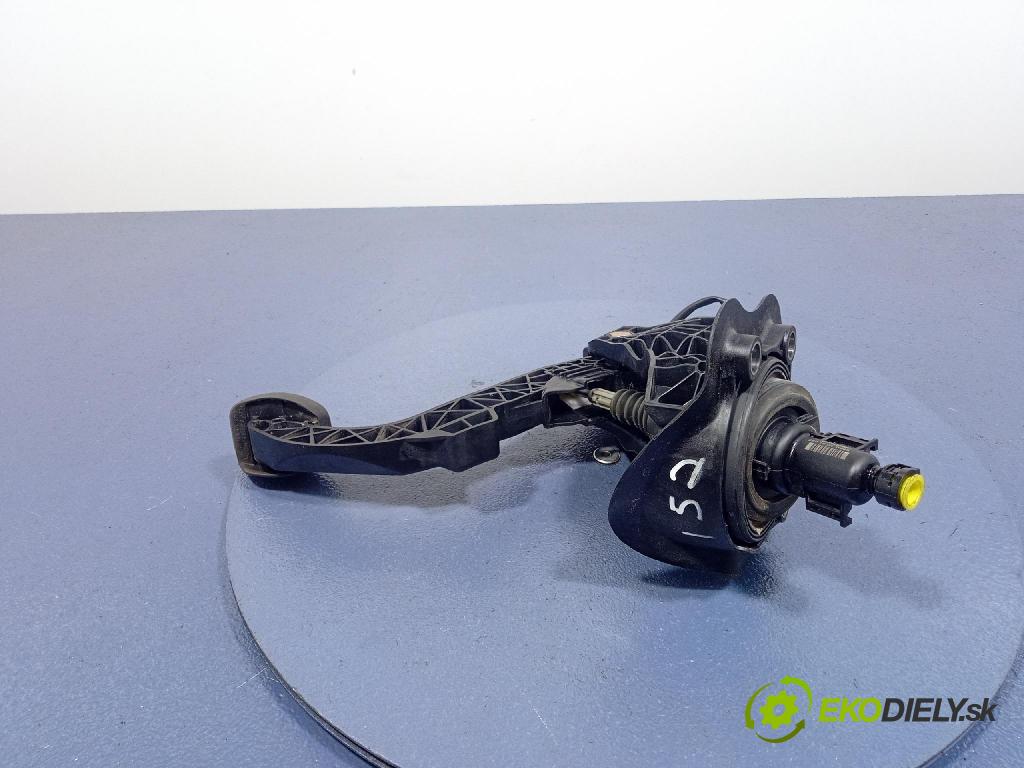 Citroen Berlingo 2019 pedále 9820886180