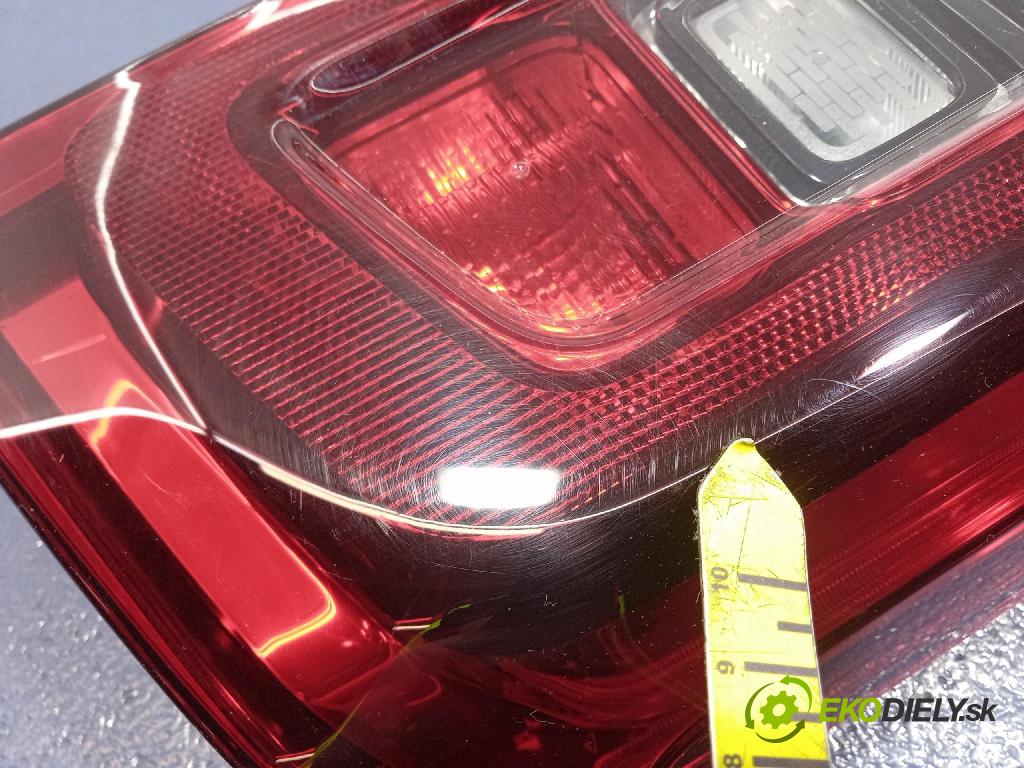 Citroen Berlingo 2019 světlo Zad: Práva: Mimo: 9820555080