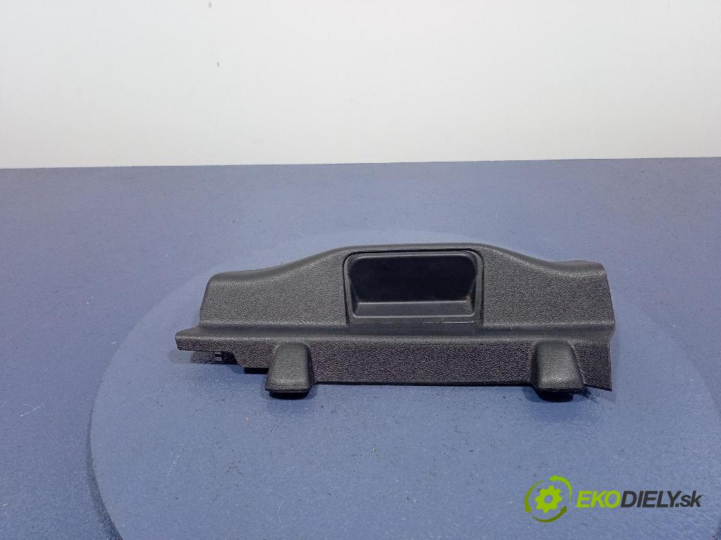 Citroen Berlingo 2019 kryt Plast: Interiéry: 9818095477