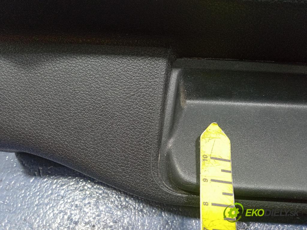 Citroen Berlingo 2019 kryt Plast: Interiéry: 9818095477