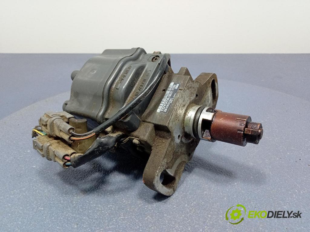 Toyota Starlet 1998 rozdeľovač Zapaľovanie: 19020-11380