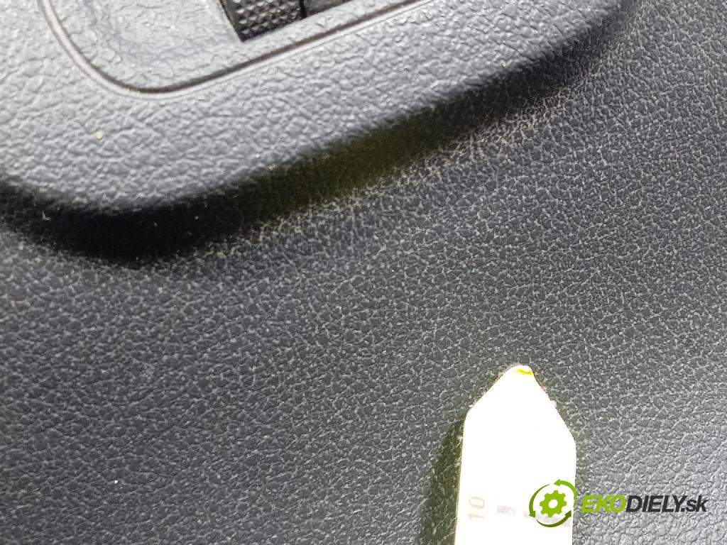 Citroen Berlingo 2019 kryt Plast: Interiéry: 9816554277