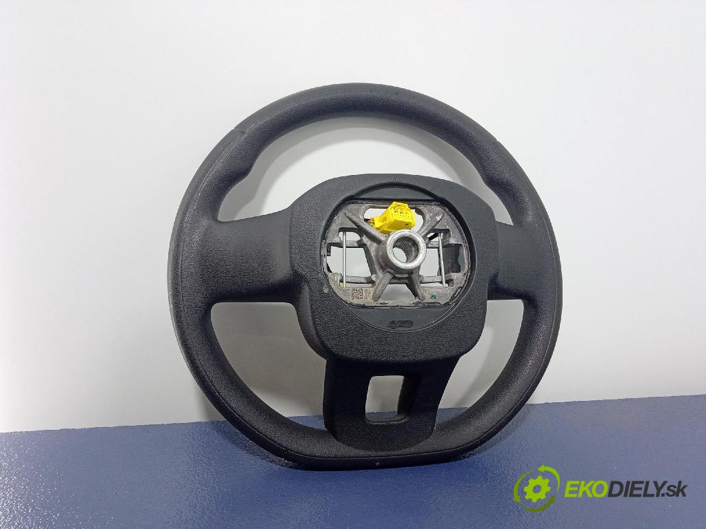 Citroen Berlingo 2019 volant