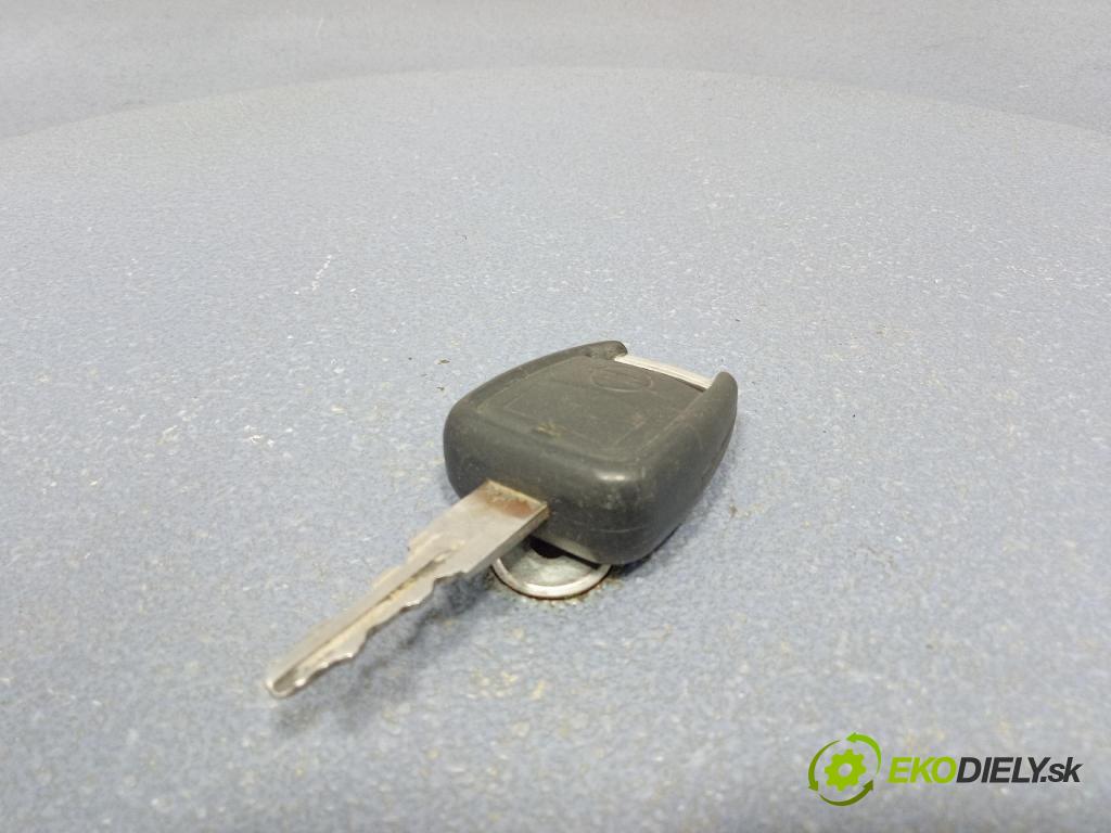 Opel Zafira 2000 riadiaca jednotka Motor: 90582539