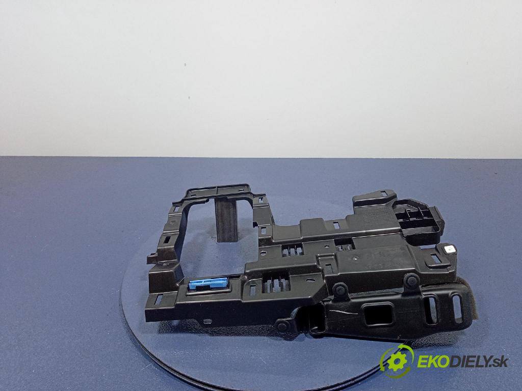 Citroen Berlingo 2019 kokpit,pristrojová doska 98205749