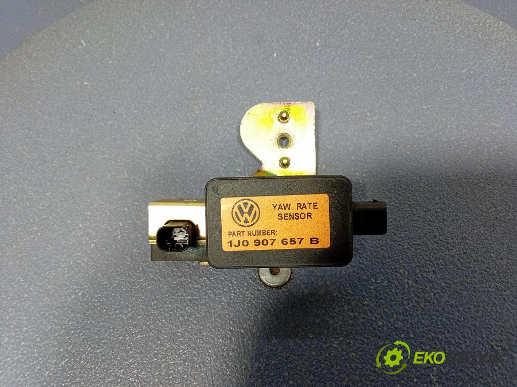 Vw Beetle 2001 snímač ESP. 1J0907657B