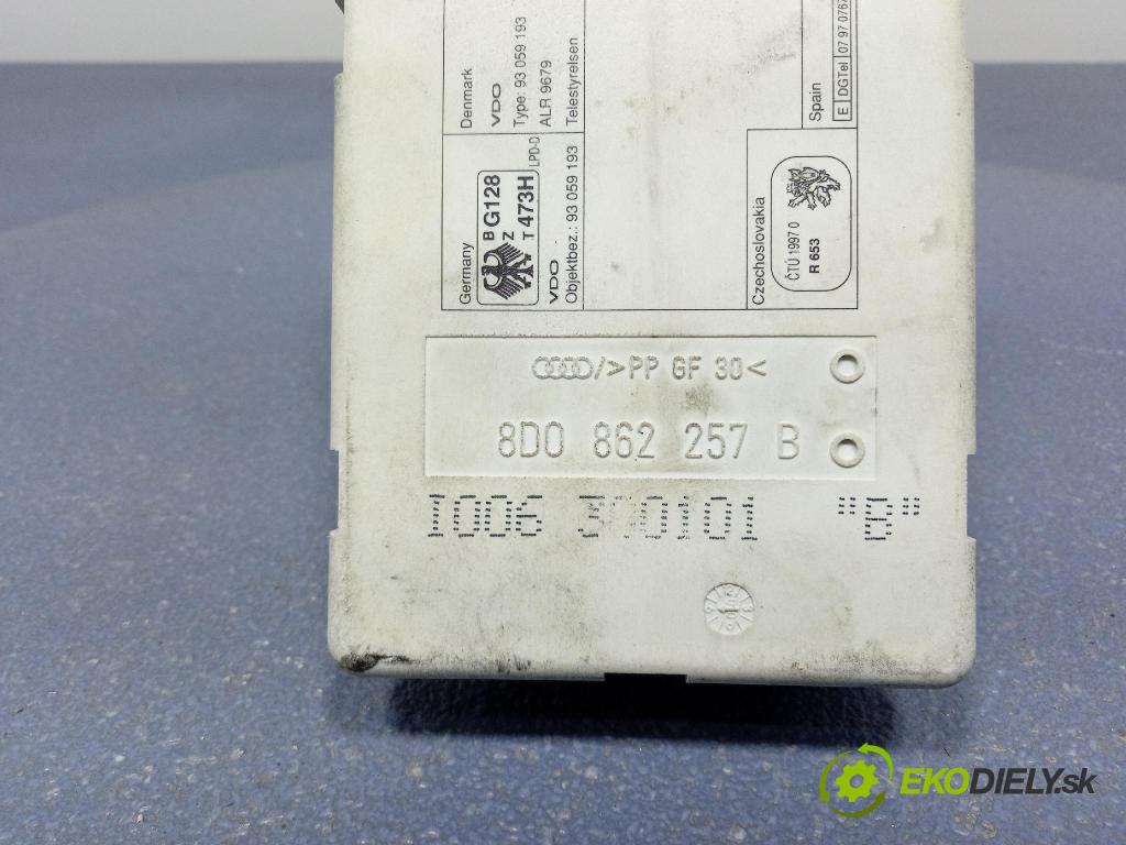 Audi A3 2001 pompa Centrálny: Zámok: 8D0862257B