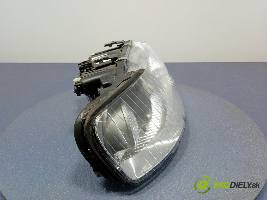 Audi A3 2001 Reflektor: v pravo: 20-A117