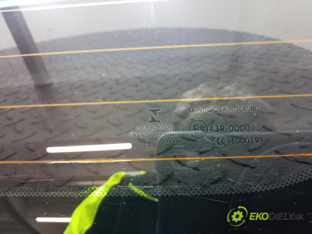 Citroen Berlingo 2019 sklo zadna