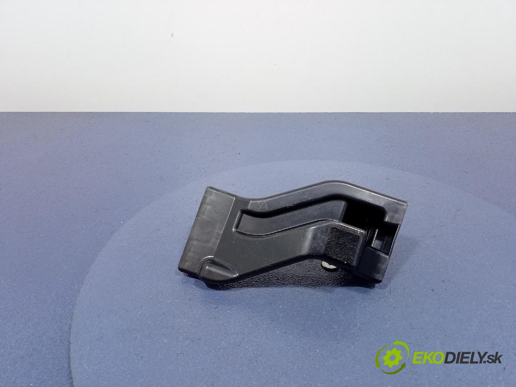 Honda Accord 2020 kryt Plast: Interiéry: 83424-TVA-A21