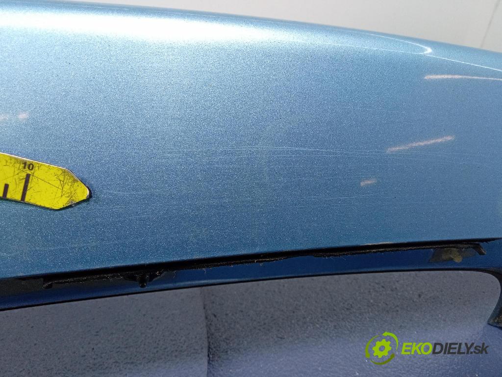 Mitsubishi Grandis 2005 Spoiler:
