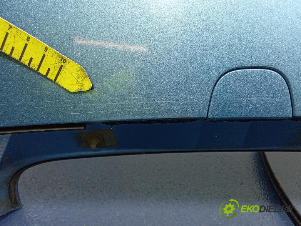 Mitsubishi Grandis 2005 Spoiler: