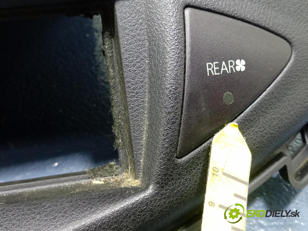 Mitsubishi Grandis 2005 prepínač Klimatizácia: Prúd vzduchu: MN157316