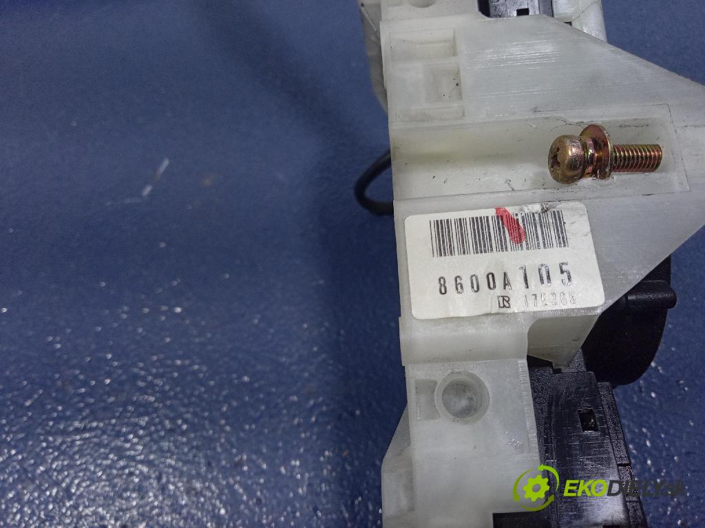 Mitsubishi Grandis 2005 prepínač Komplex: 8600A105