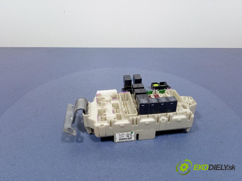 Mitsubishi Grandis 2005 skrinka Poistky: 40601-0085