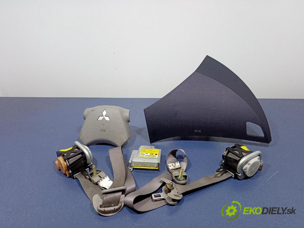 Mitsubishi Grandis 2005 Airbag: Řidiči: x