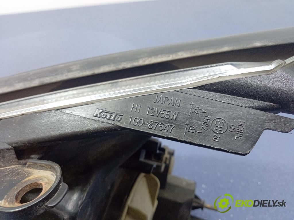 Mitsubishi Grandis 2005 Reflektor: v pravo: