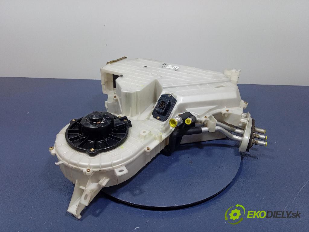 Mitsubishi Grandis 2005 radiator 443210-1881