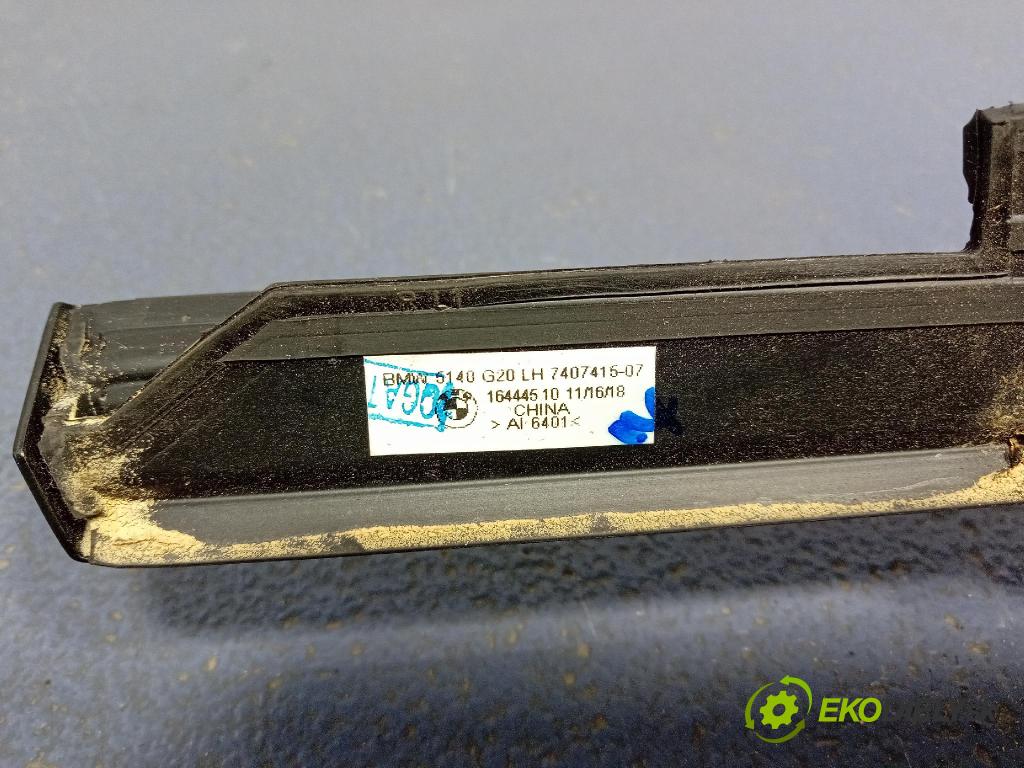Bmw Seria 3 0 lišta Dekoratívní: