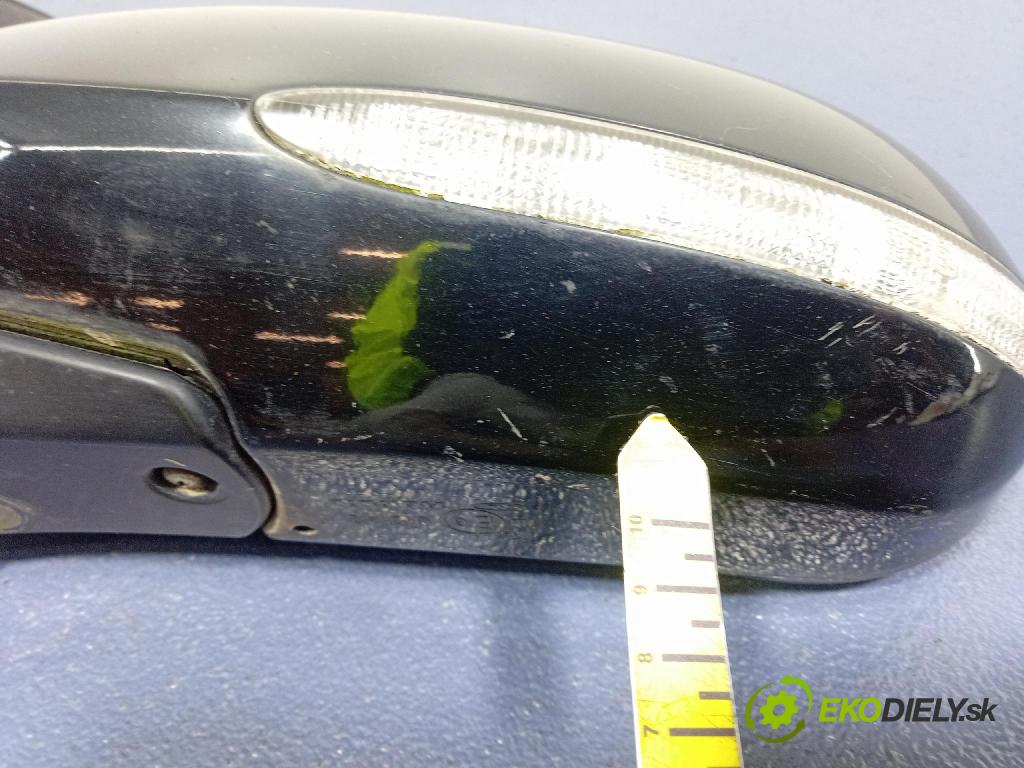 Honda Civic 2004 zrkadlo Vľavo: