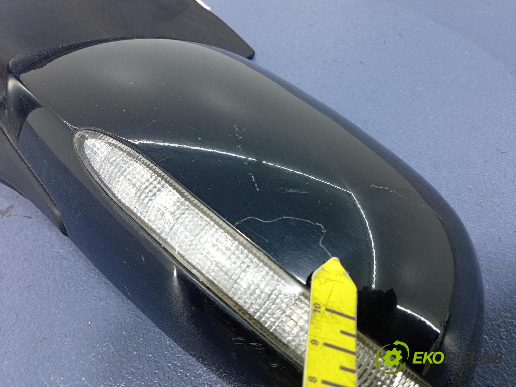 Honda Civic 2004 zrkadlo Vľavo: