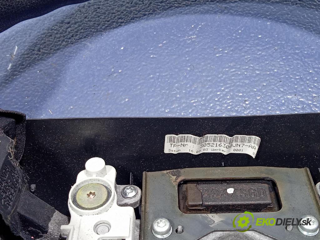 Honda Civic 2004 volant