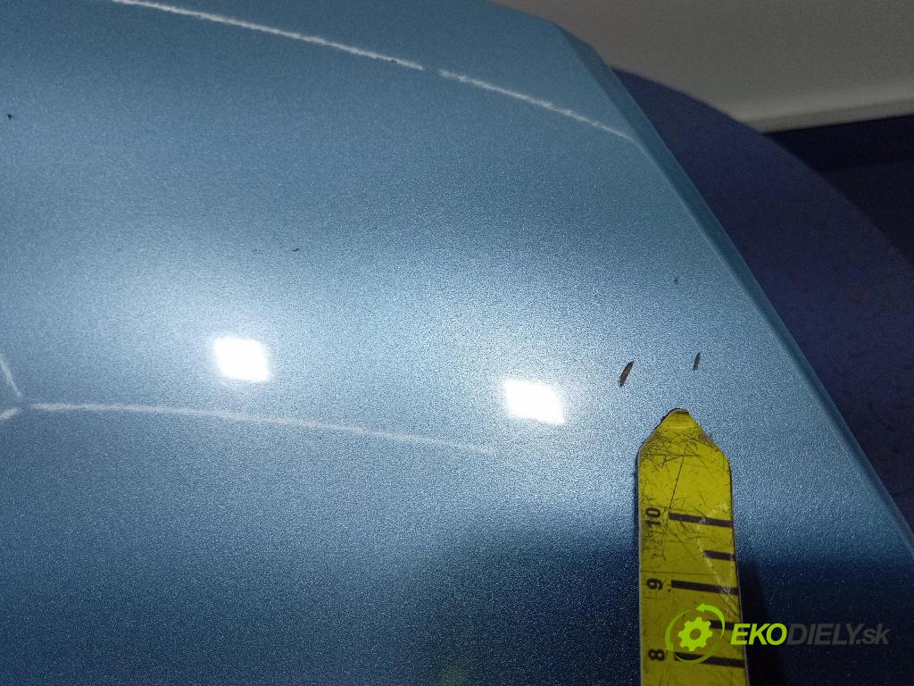 Mitsubishi Grandis 2005 blatnik před v pravo: