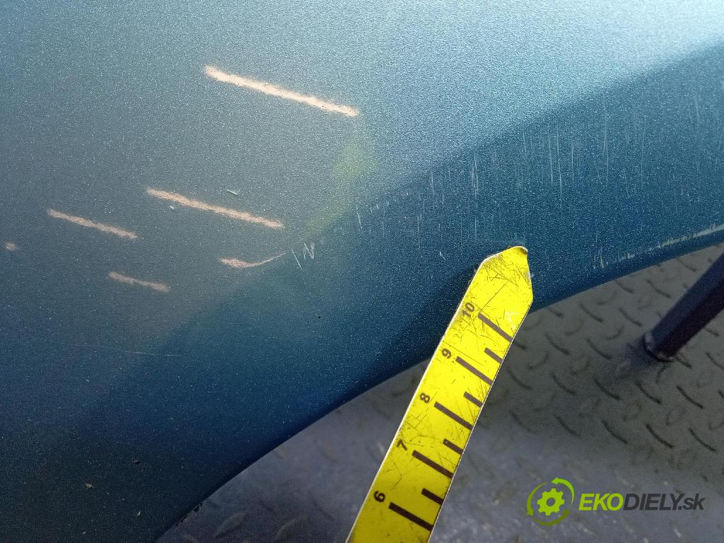 Mitsubishi Grandis 2005 blatnik před v pravo: