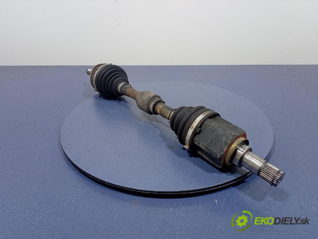 Mitsubishi Grandis 2005 poloos ľavá Predné