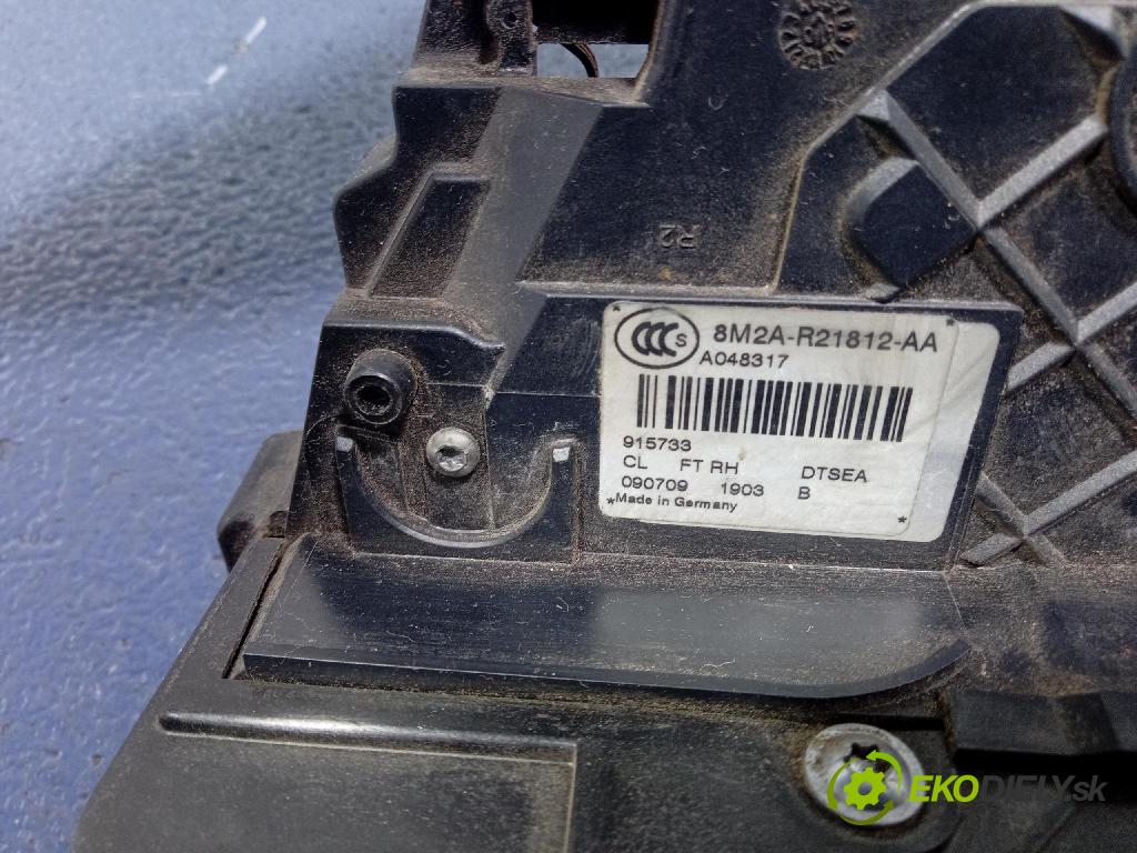 Ford Mondeo 2009 zámek dveře před v pravo: 8M2A-R21812-AA