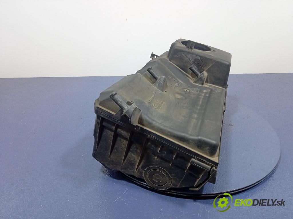 Ford Mondeo 2009 obal Filtre: Vzduch: 30650076