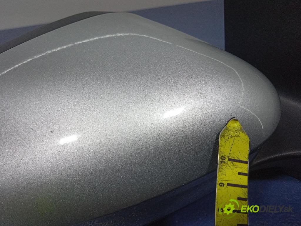 Ford Mondeo 2009 zrkadlo pravé