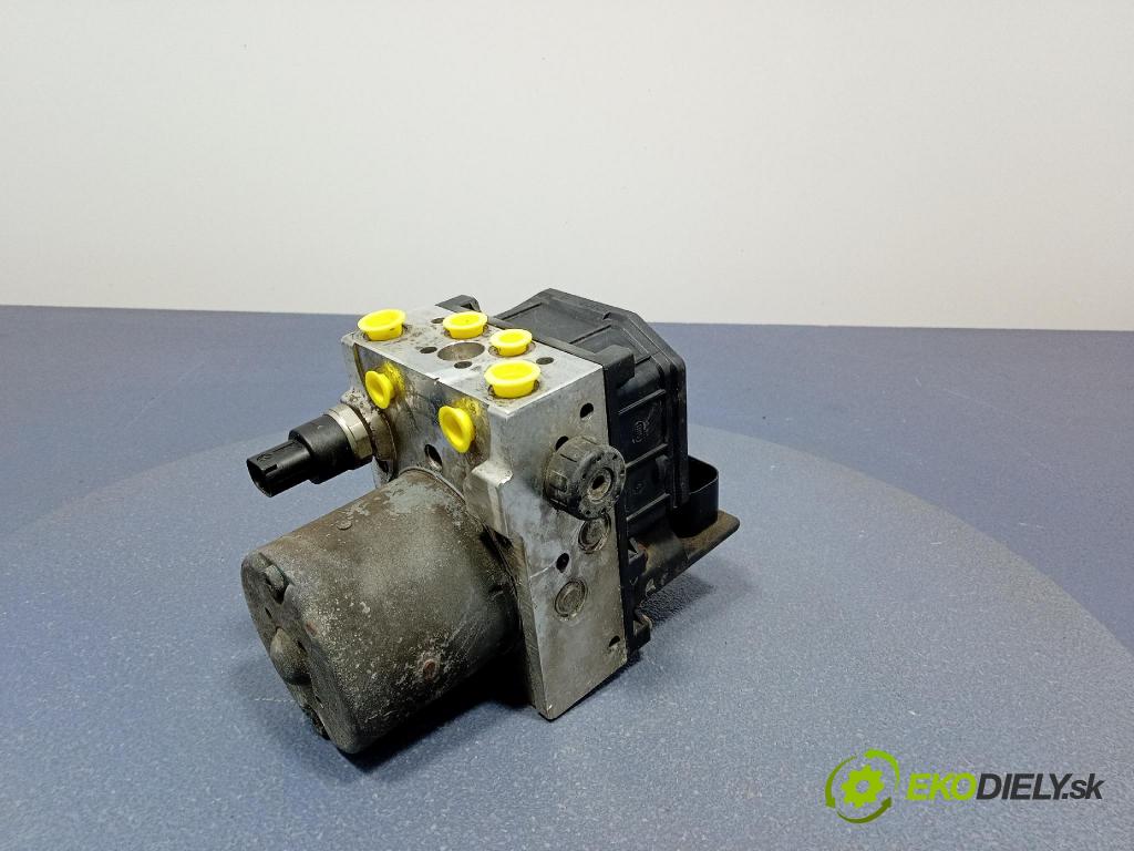 Audi A6 2002 čerpadlo ABS x 4B0614517H