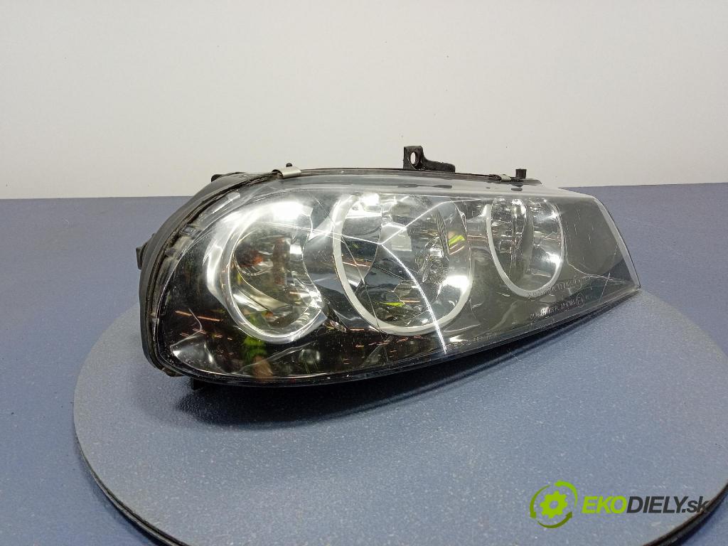 Alfa romeo 156 2000 světlo v pravo: 667-1111R