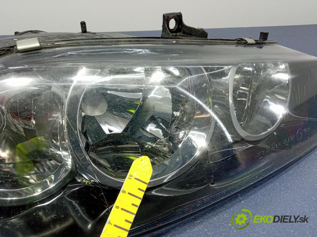 Alfa romeo 156 2000 světlo v pravo: 667-1111R